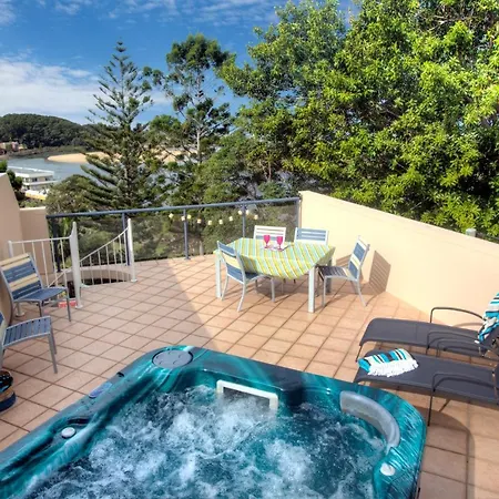 Oceanview 6 With Rooftop Terrace & Spa Nambucca Heads Exterior photo
